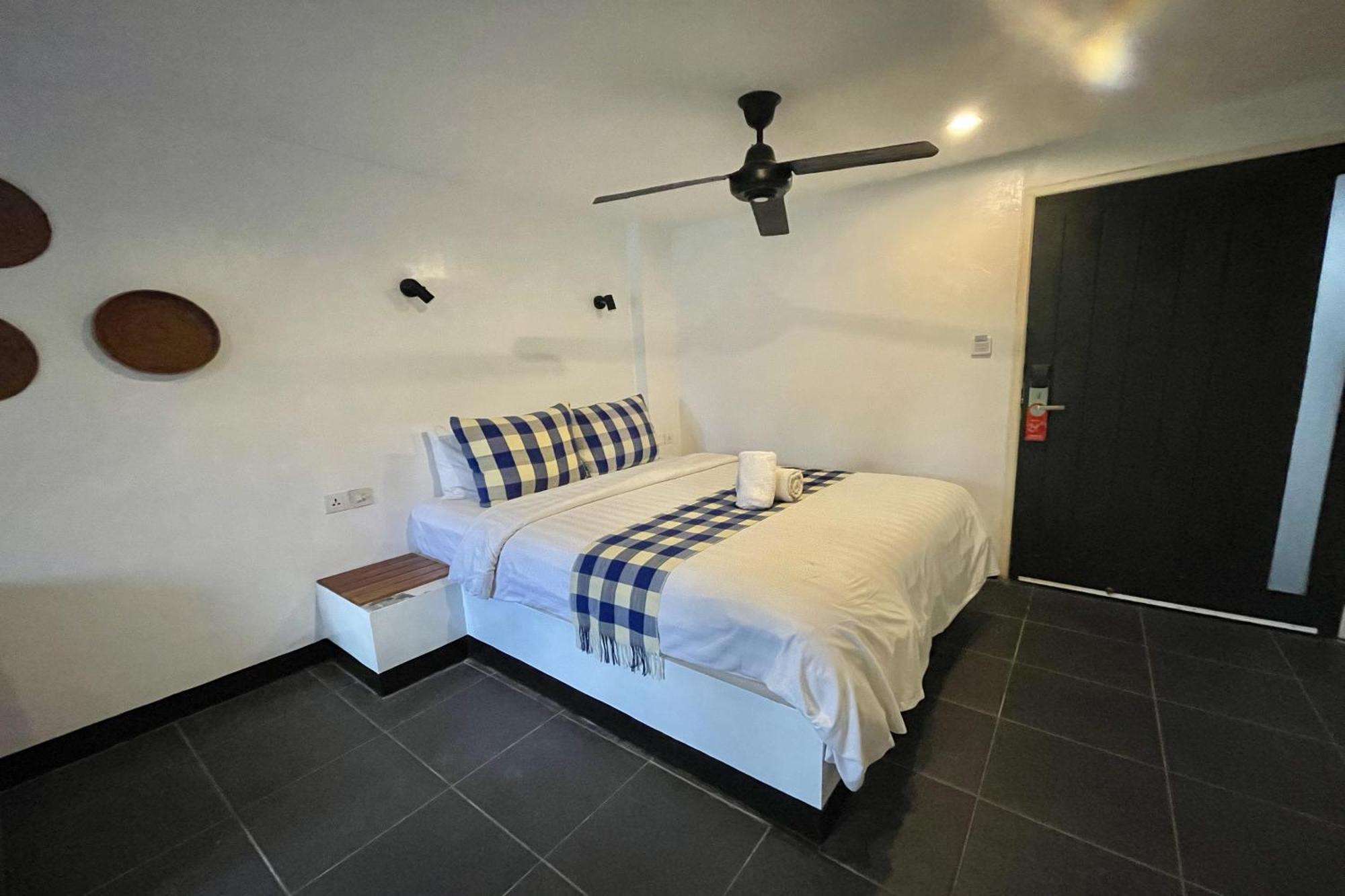 Taman Unique Hotel Сенггиги Экстерьер фото
